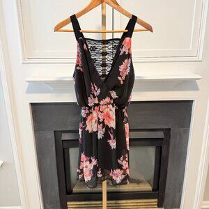 🌸 Black Floral Lace Back Mini Dress | Final Touch | Size S